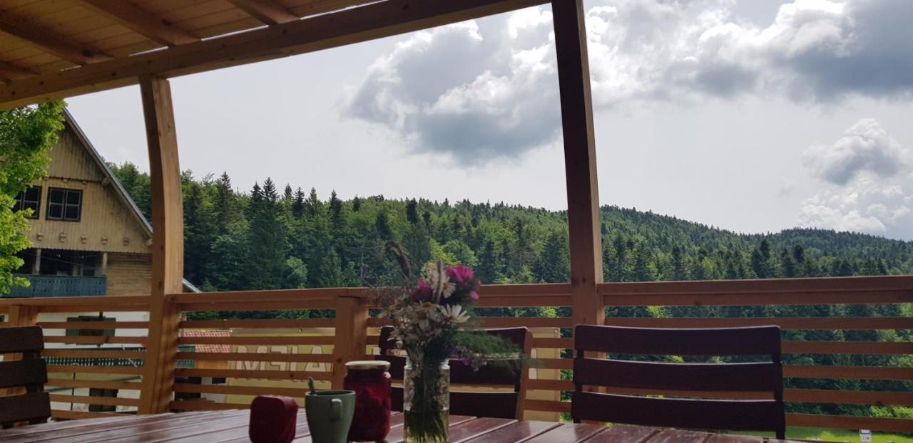 Planinski Dom Na Travni Gori Sodrazica المظهر الخارجي الصورة
